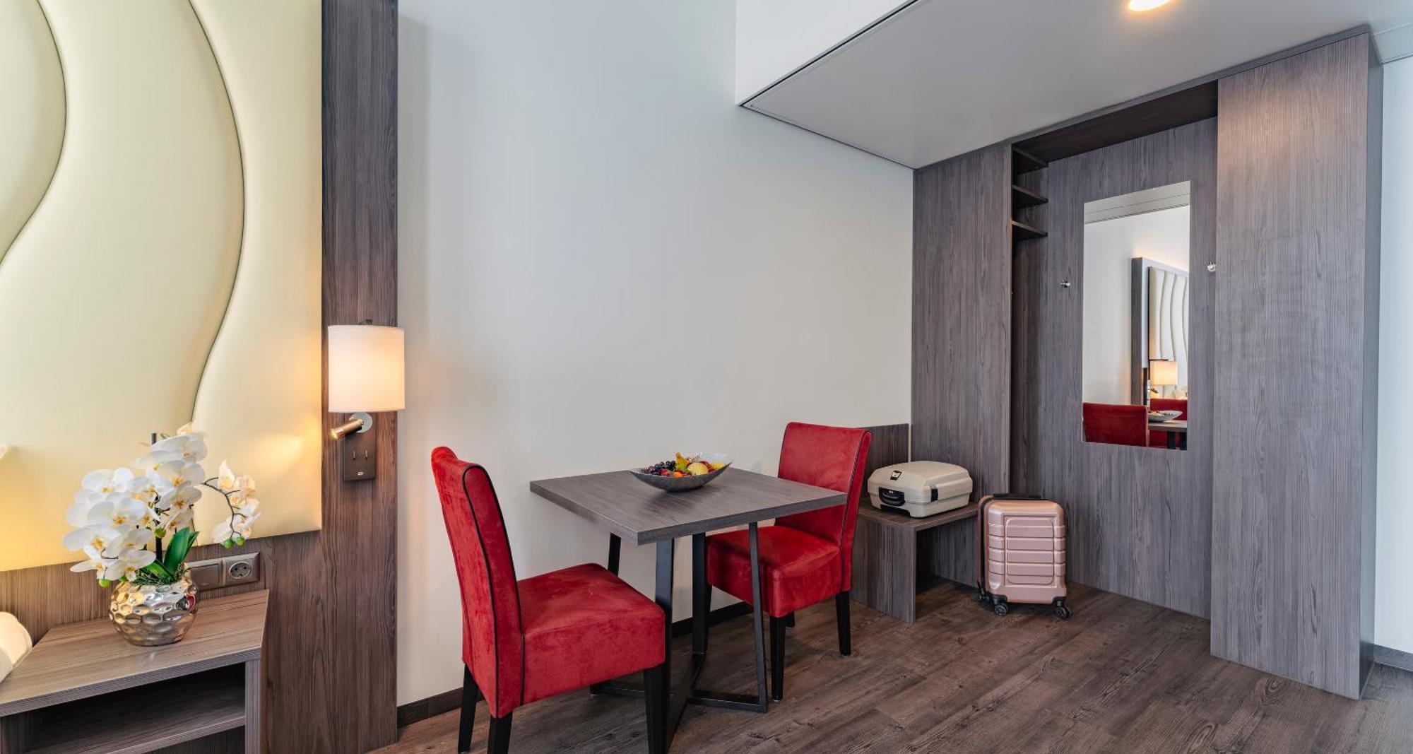Plaza Premium Almere Pokoj fotografie