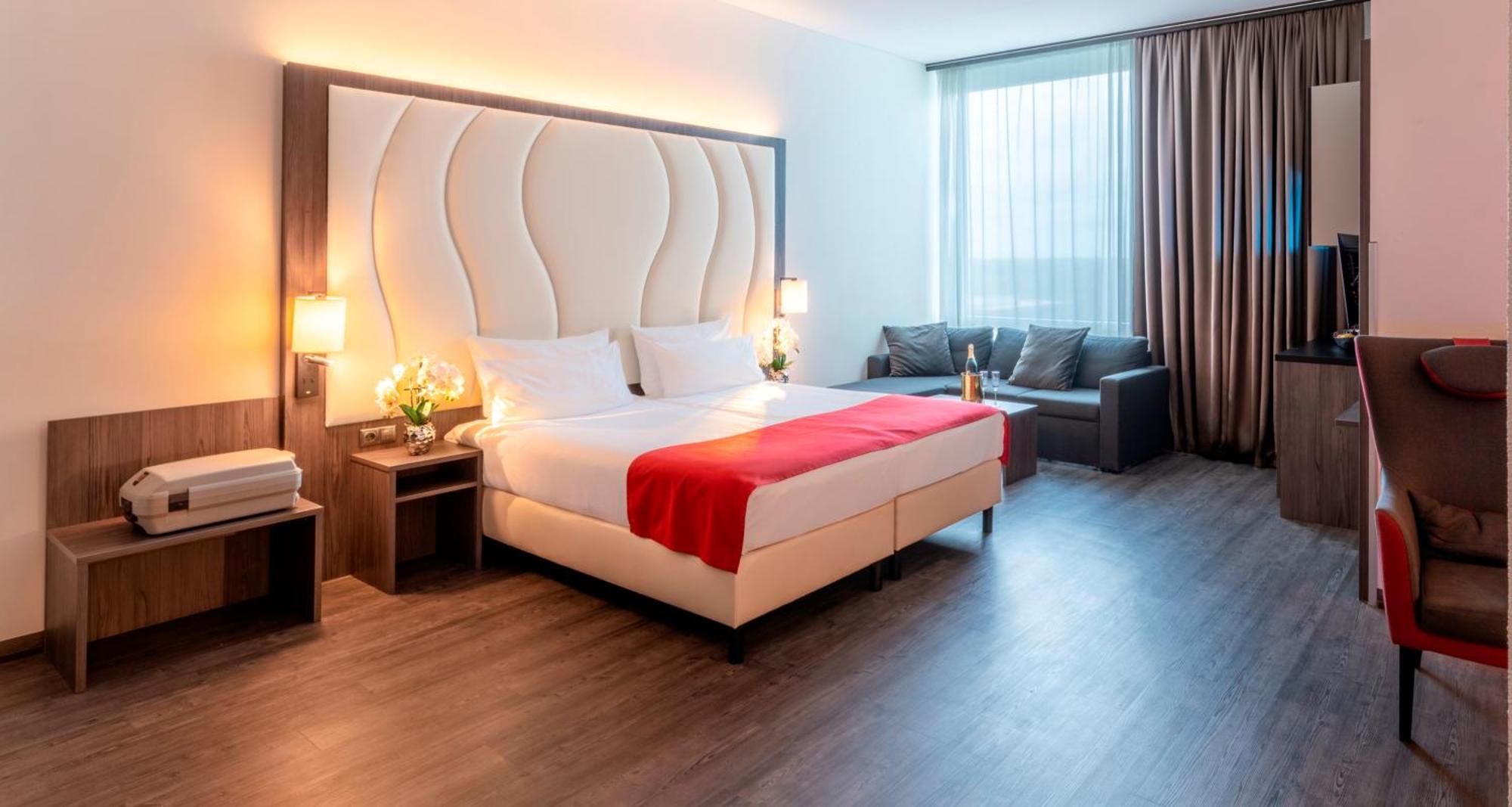 Plaza Premium Almere Exteriér fotografie